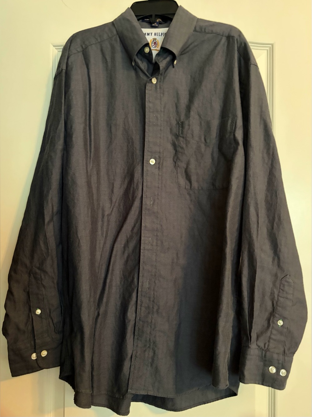 MENS TOMMY HILFIGER BUTTON DOWN SHIRT
